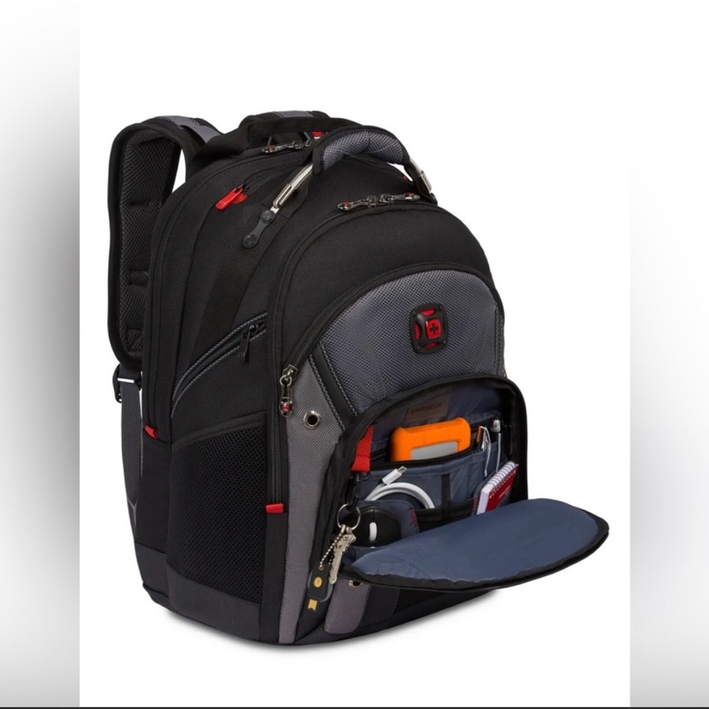 New Wenger travel / backpack